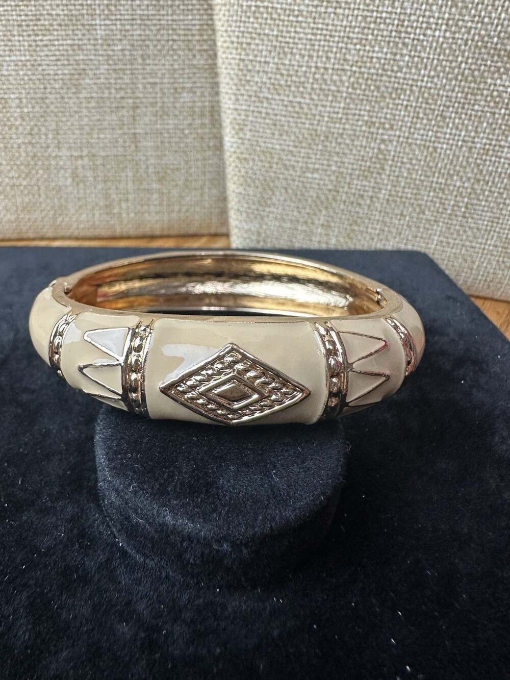 Sequin Nordstrom Multicolor Gold Tone Statement Enamel Bangle Bracelet # 92